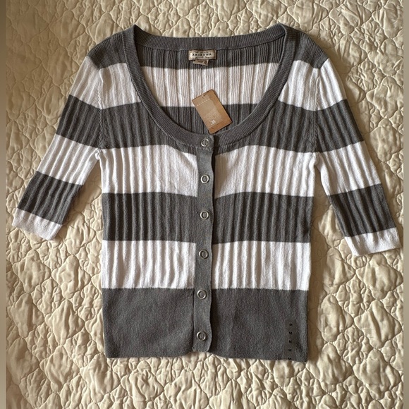 Arizona Jean Company Sweaters - Arizona Jean Company Gray and White Button-Up Cardigan